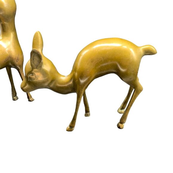 Vintage Pair Small Modernist Mid Century Brass Deer Bambi Doe Fawn 7.50” & 5” - Picture 7 of 9